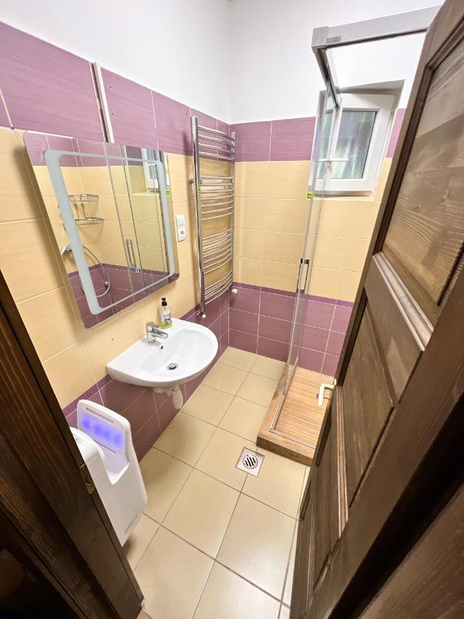 Fehér galamb apartman Gyál Kültér fotó